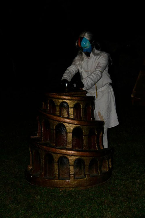 296239_10201127168202489_1598679964_n