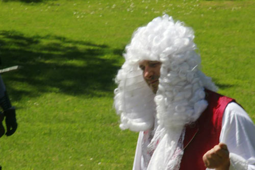 375679_10201153577622708_1209456353_n