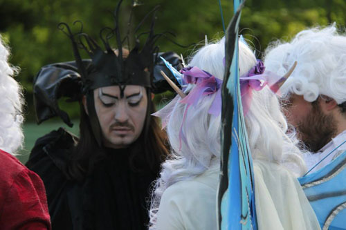 971462_10201157565002390_1378069835_n