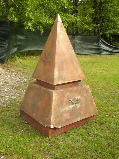 976219_608113265885636_2037405708_o