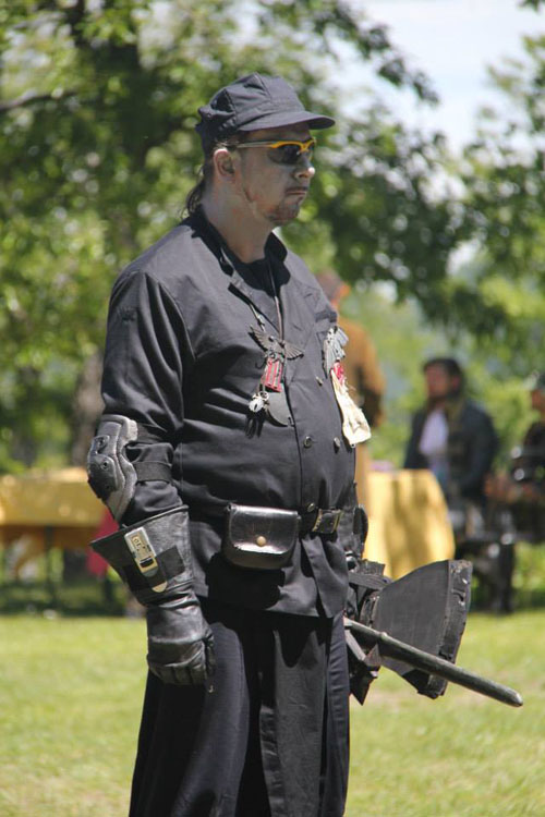 9773_10201153691225548_654541776_n