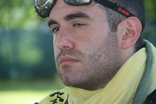 996726_10201153686385427_710101052_n