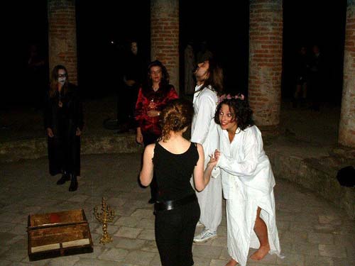 masquerade2